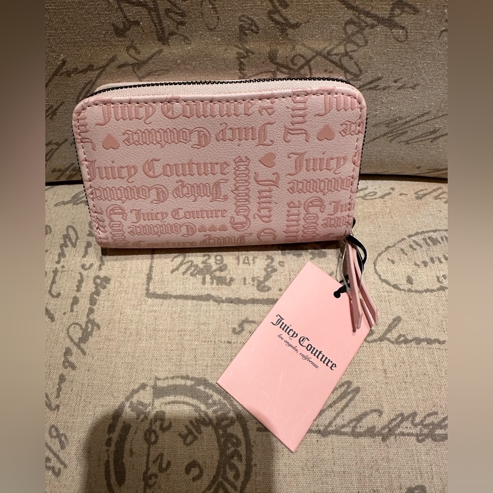 JUICY COUTURE